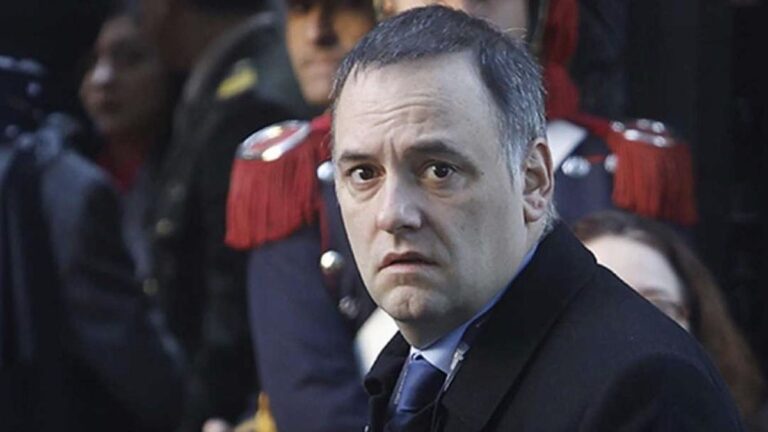 b94ec5a0-d3d7-49c7-8c51-6a5974cc4d58_16-9-discover-aspect-ratio_default_0